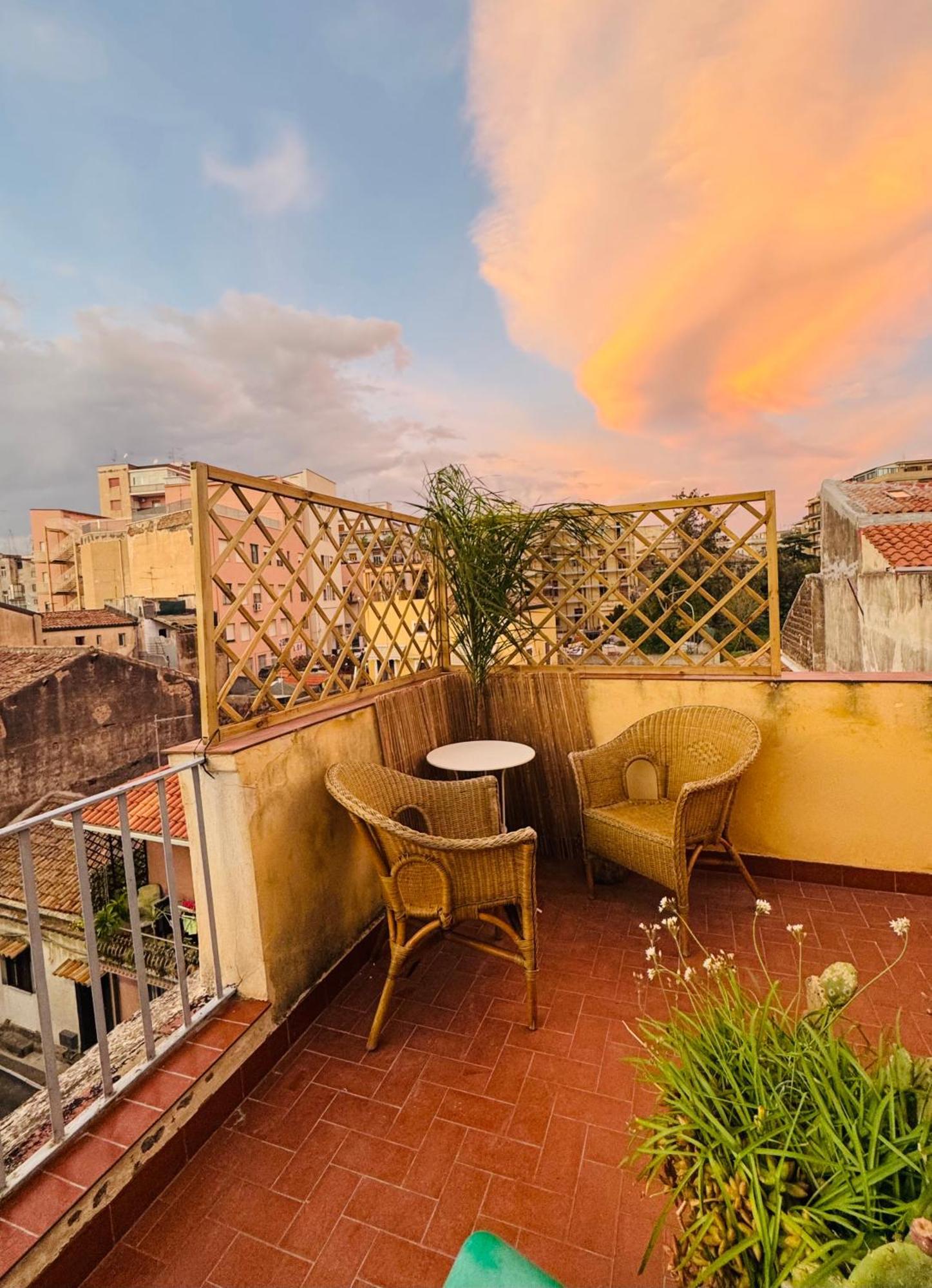 Attico Agora - Elegante Duplex Nel Cuore Di CTA Exterior foto